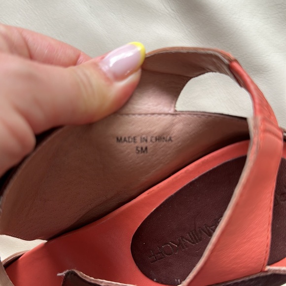 Platform sandals - Picture 6 of 6